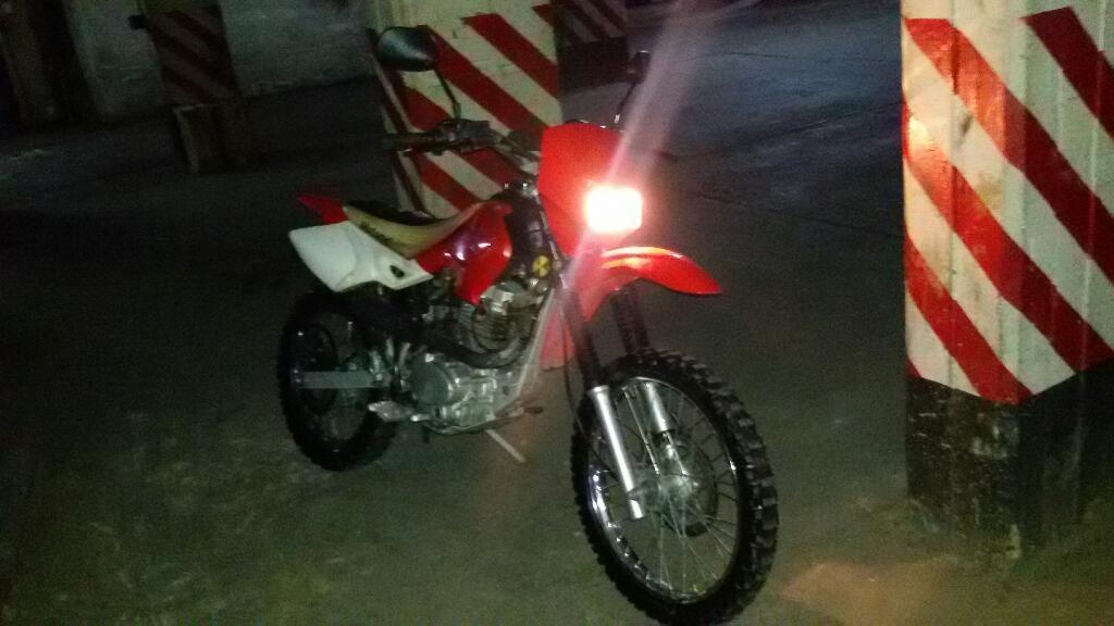 Vendo espectacular motomel x3m!!