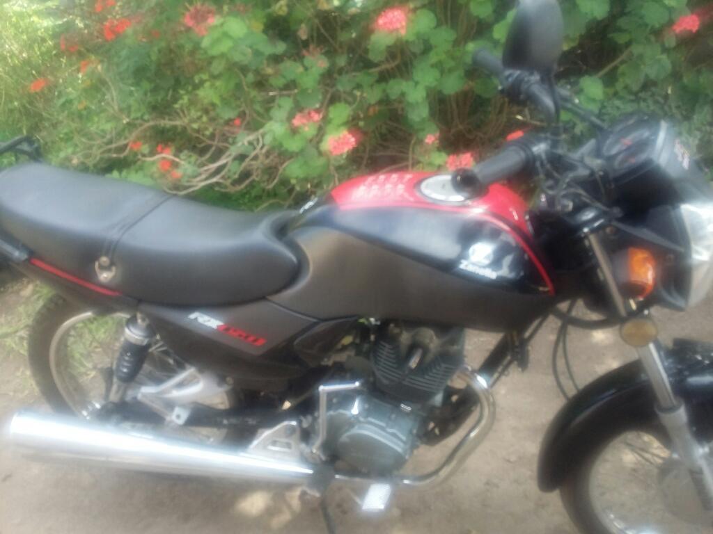 Zanella 150 Modelo 2013 Muy Poco Uso