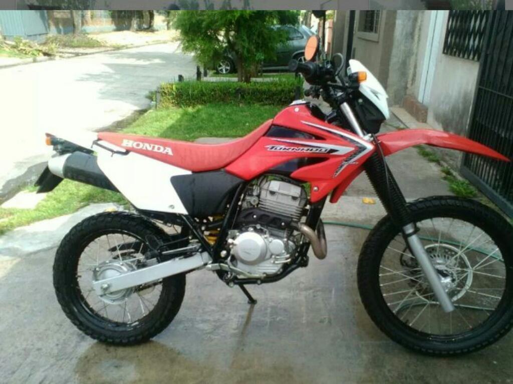 Vendo O Permuto Tornado 2014