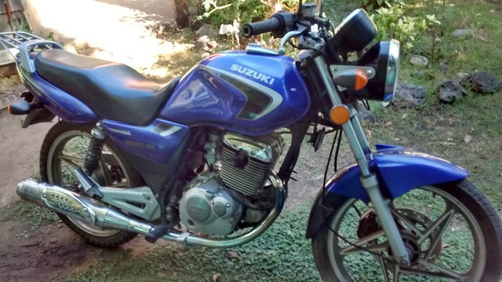 Vendo Moto Suzuki 125 Cc