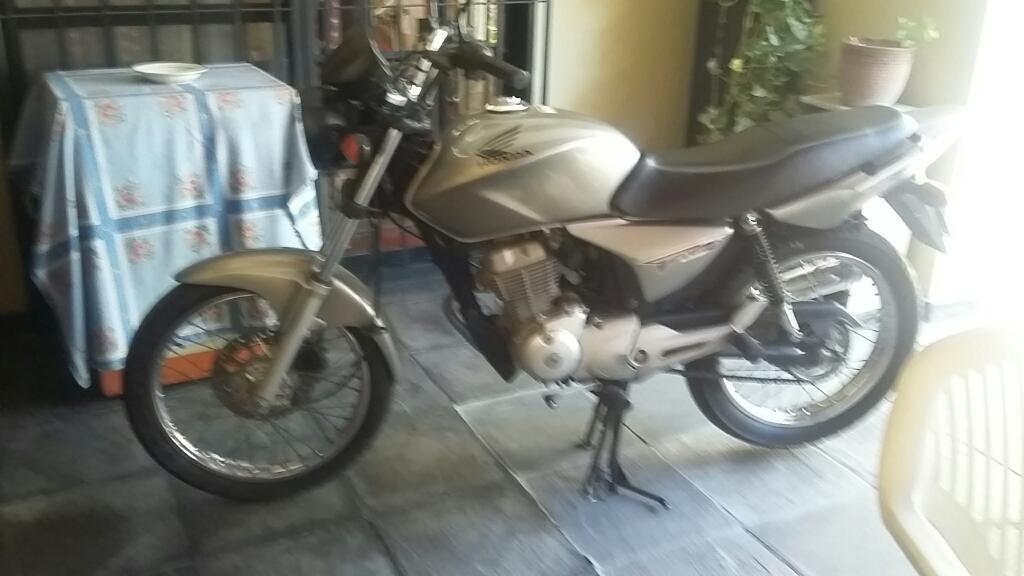 Cg Titan 150 Año 2011