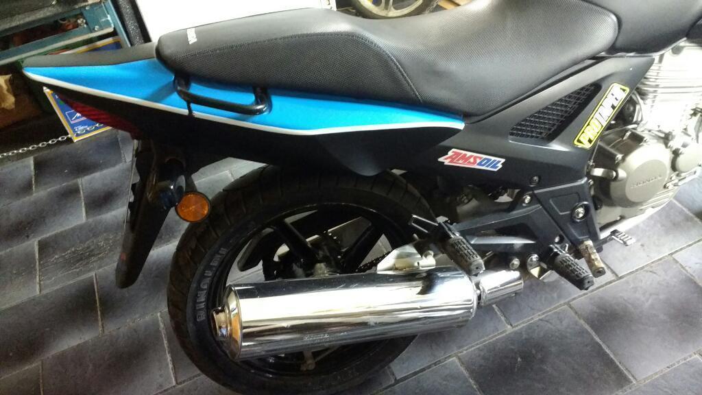 Se Vende Twister Cbx 250 2013