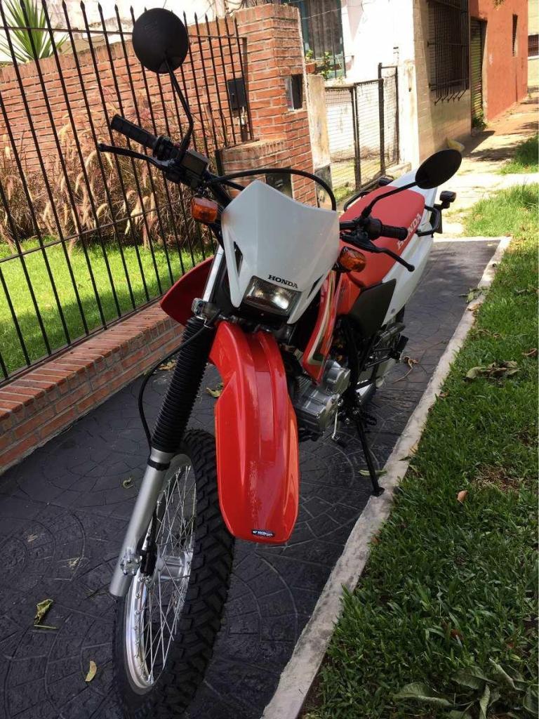 Honda Tornado 250 Año 2017 500 Km ,impecable , Permuto!!!!!!