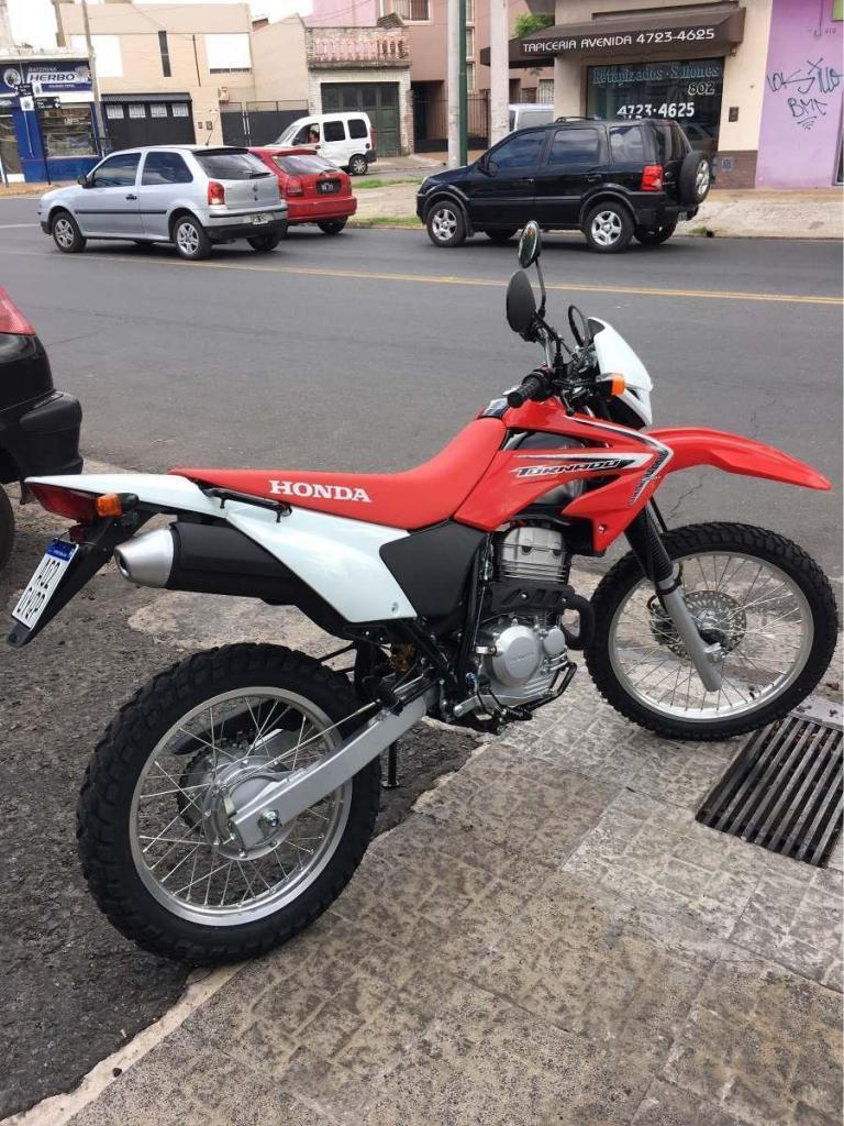 Honda Tornado 250 Año 2017 500 Km ,impecable , Permuto!!!!!!