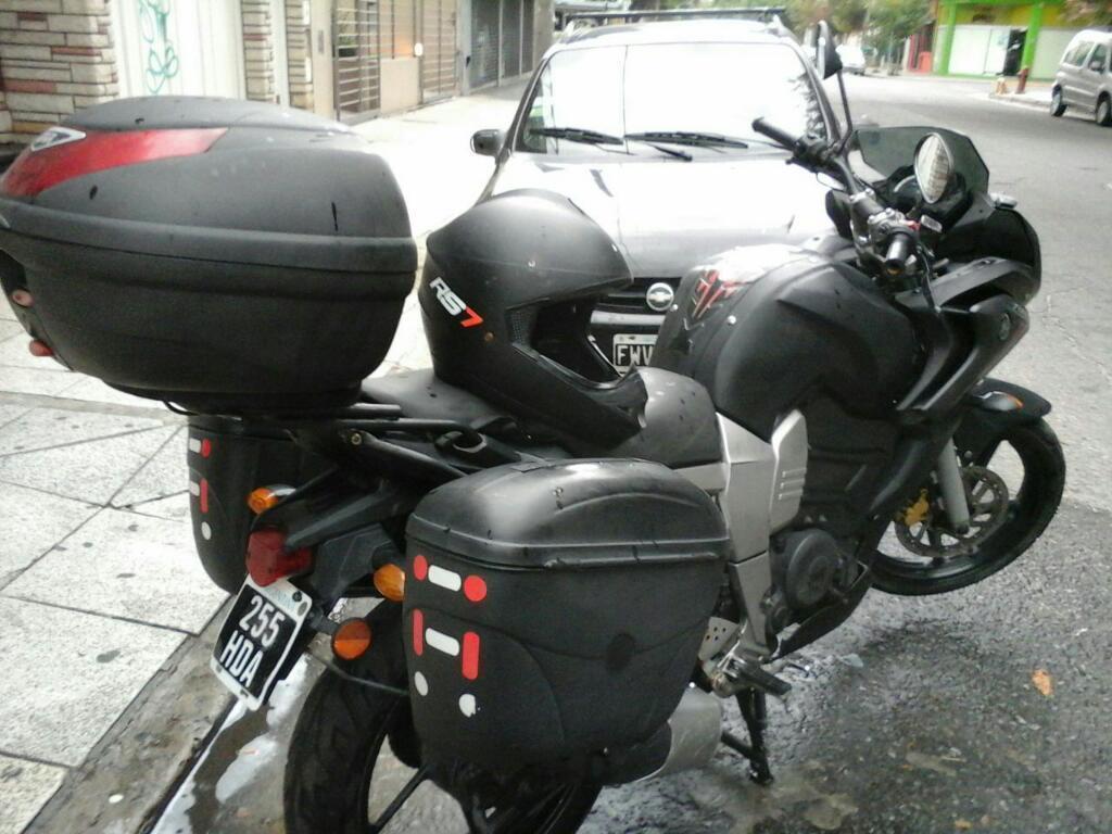 Vendo Yamaha Fz 16 St. Mod.2010