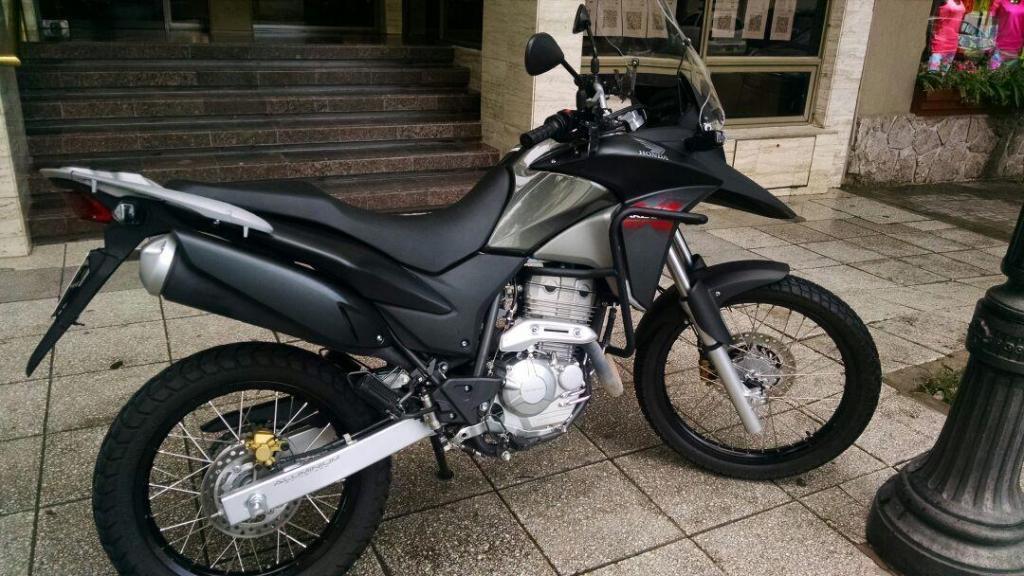 VENDO HONDA XRE 300, 2015 IMPECABLE