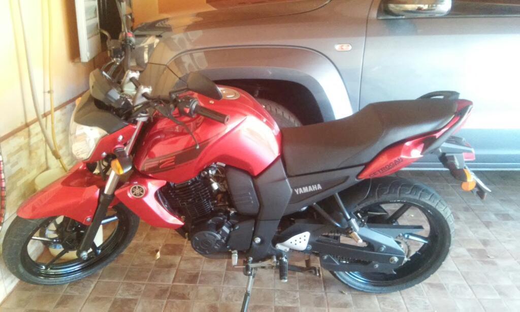 Vendo Yamaha FZ