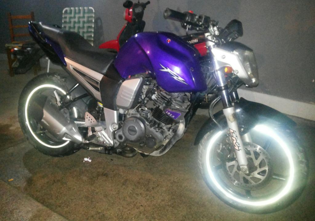 Vendo Yamaha Fz!!!mod2011