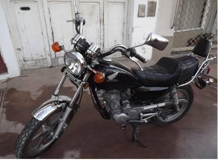 Vendo Honda vmen 125cc modelo 2010