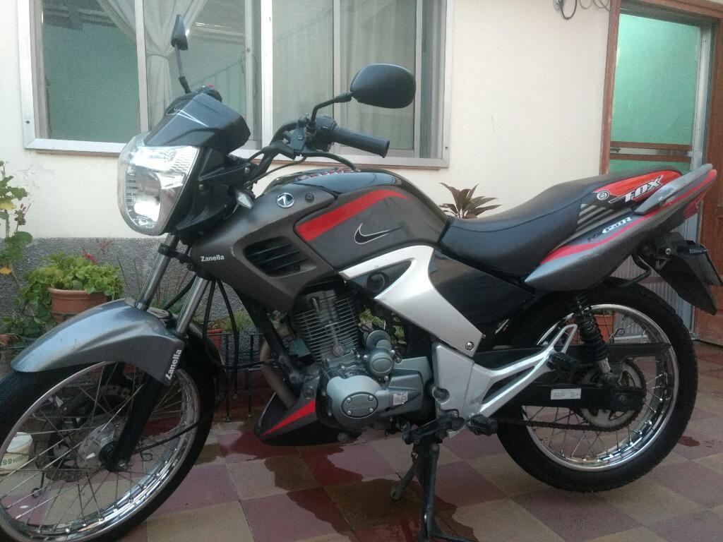 Vendo Moto