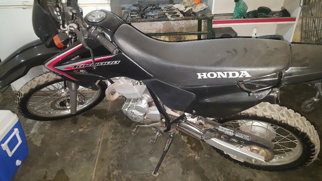 Vendo o permuto por vehículo, honda tornado 250