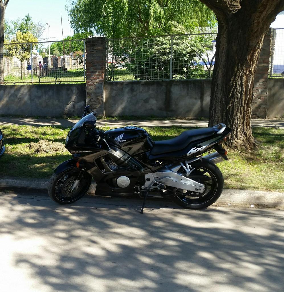 vendo cbr 600 f