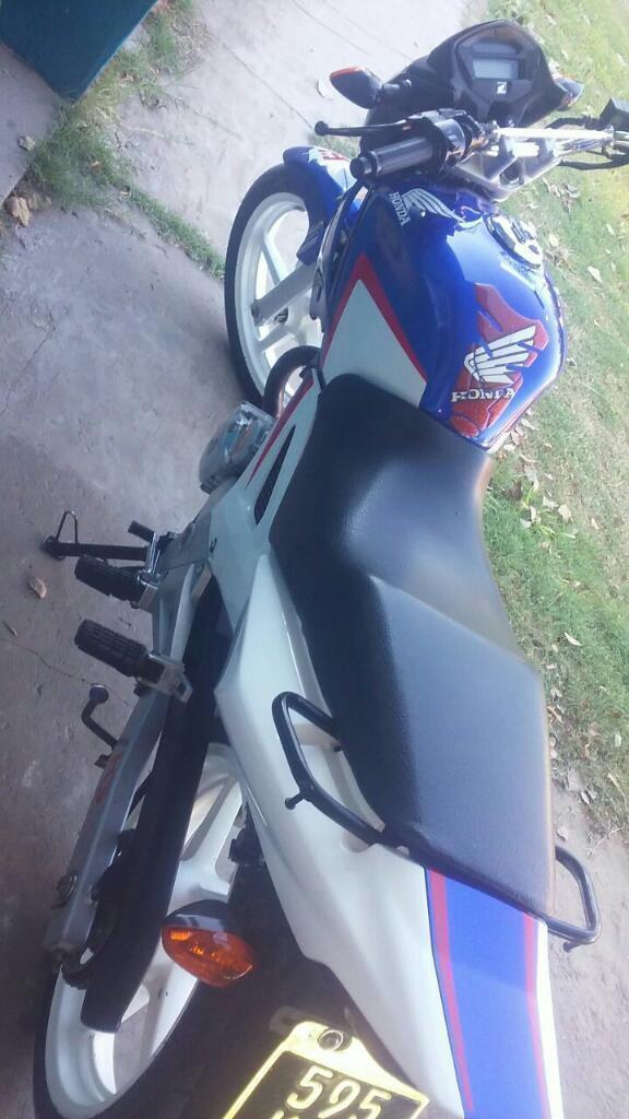 Vendo Honda Cbx 250