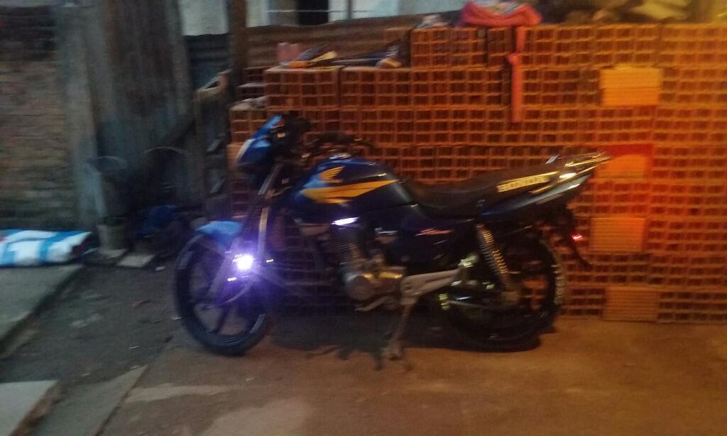 Vendo Honda Storm Muy Buen Estado