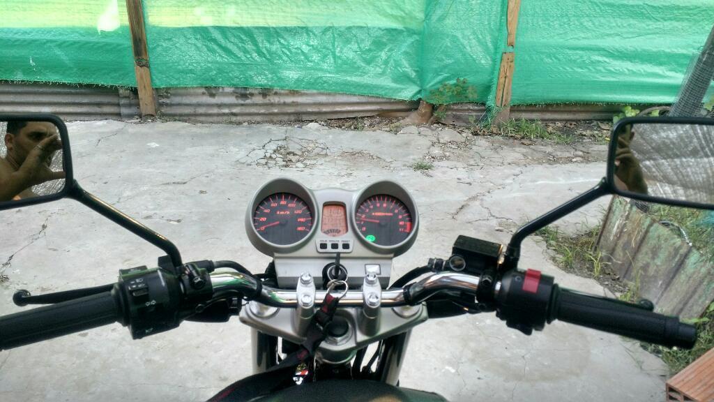 Moto Twister 250