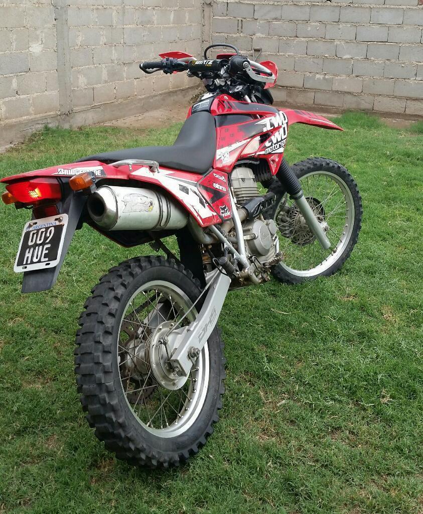 Vendo Honda Tornado 250