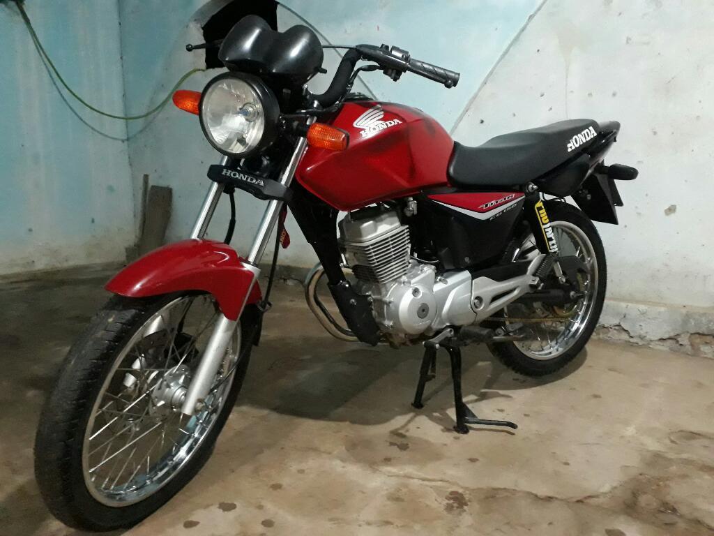 Vendo Honda Cg 150 Titan 2015