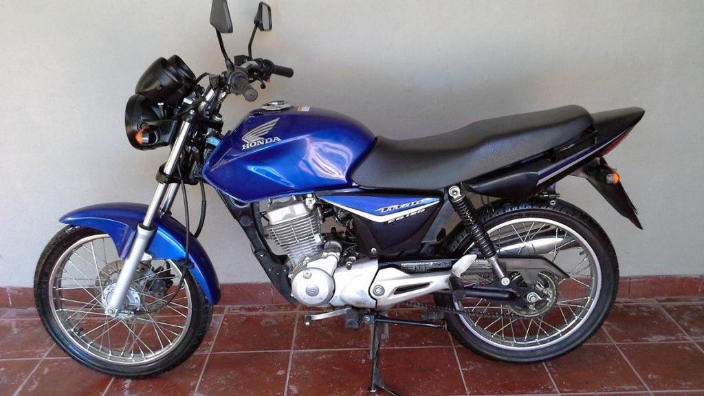 honda cg titan 150, año 2014 con solo 1300 km