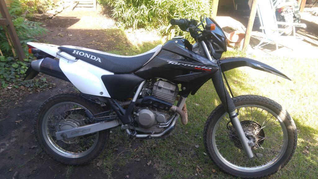 Vendo Honda Tornado