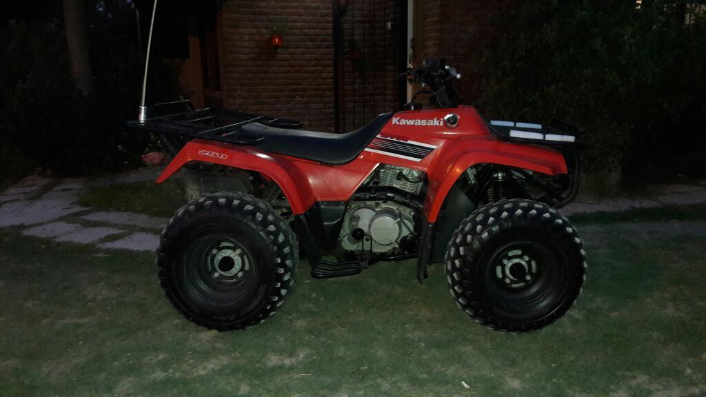 Vendo O Permuto Cuatri Kawasaki 250 2008