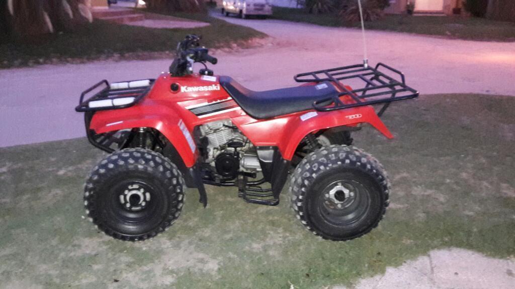Vendo O Permuto Cuatri Kawasaki 250 2008