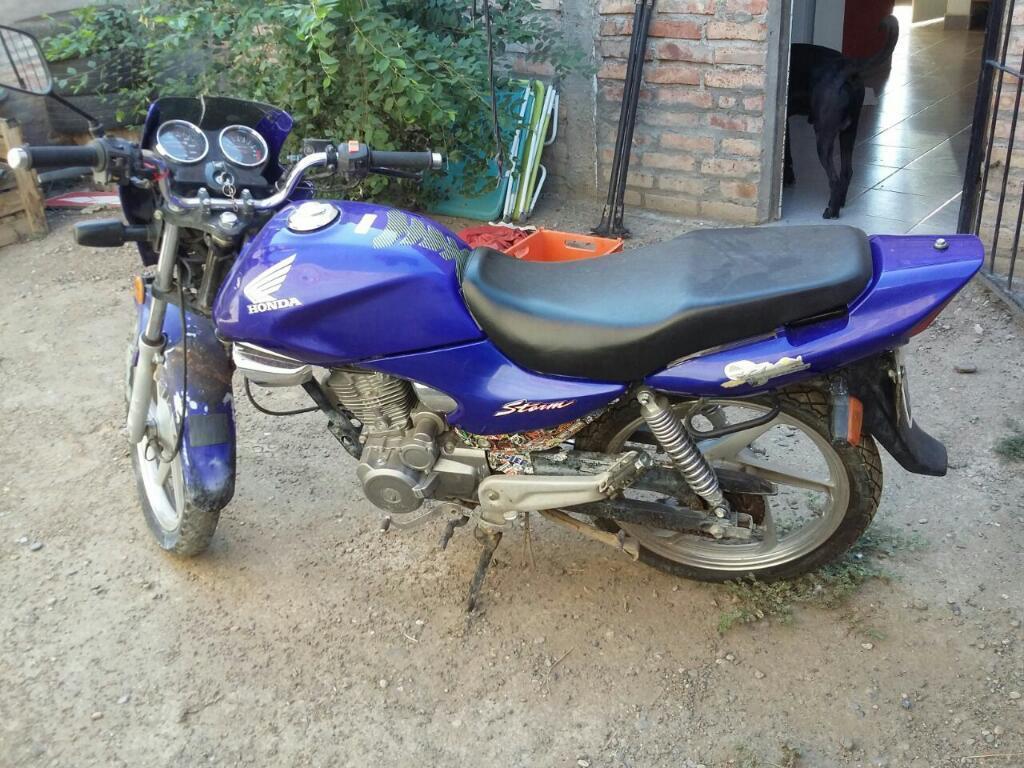 Vendo Moto Honda Storm