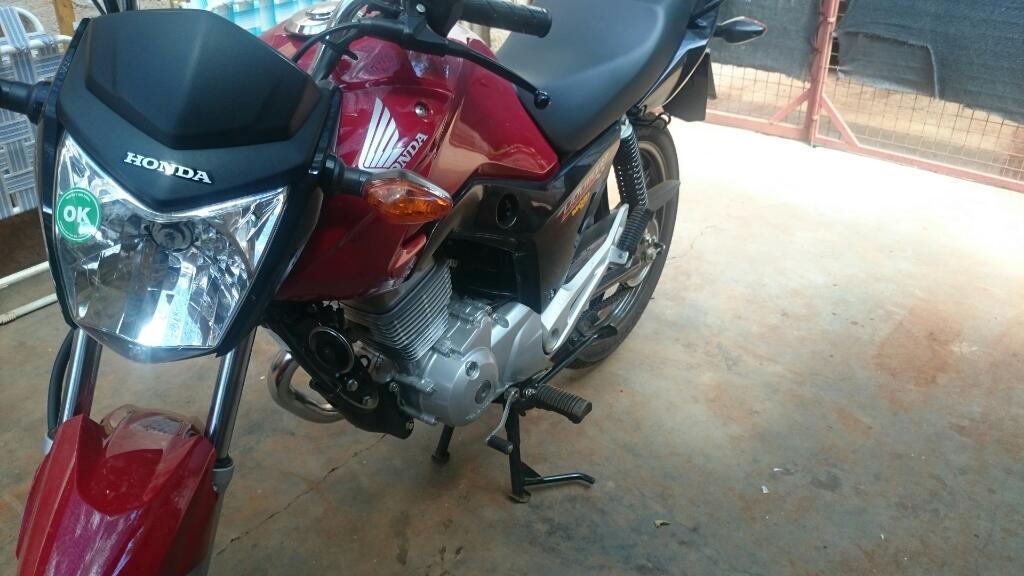 Vendo Moto Titan