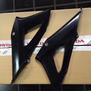 Cacha lateral Honda CBX 250, color negro