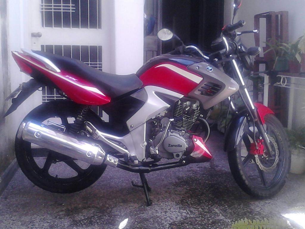 VENDO O PERMUTO RX 200. 2013, IMPECABLE, COMO NUEVA