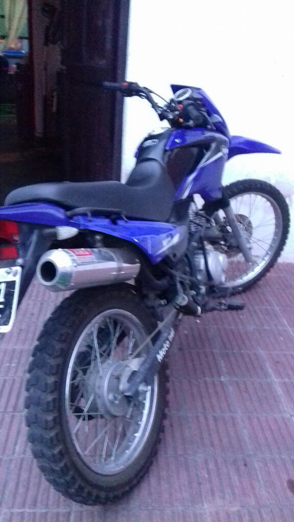 Vendo Hermosa Y Cuidada Moto