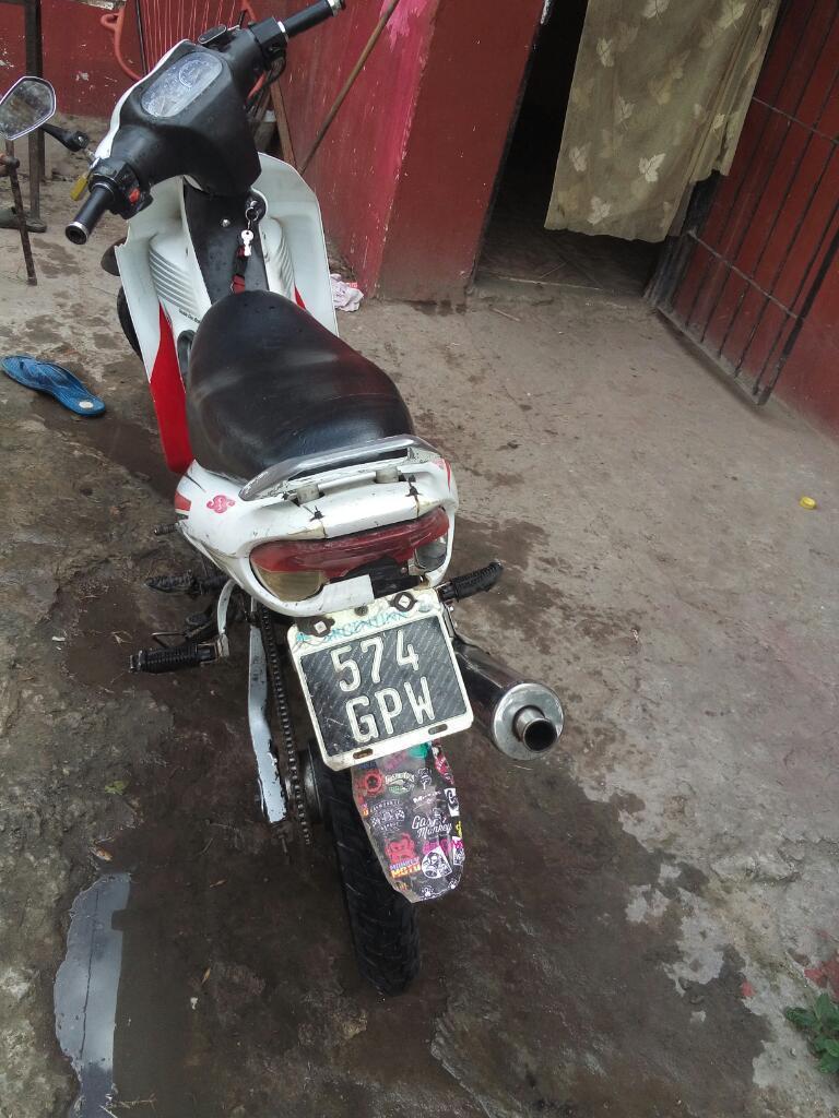 Vendo Moto O Permuto