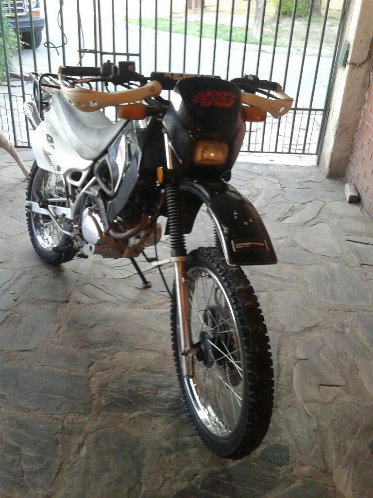 Vendo Moto Dakar 200