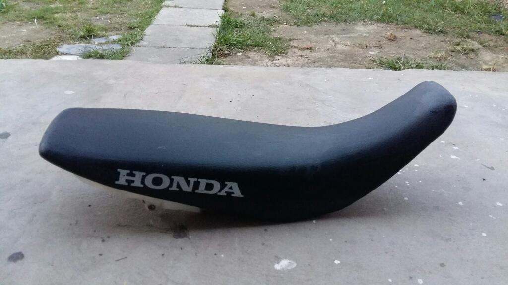 Vendo Aciento de Honda Tornado