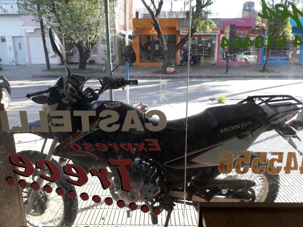 Entrego Mi Moto Mas Plata X Auto. Y Cuot