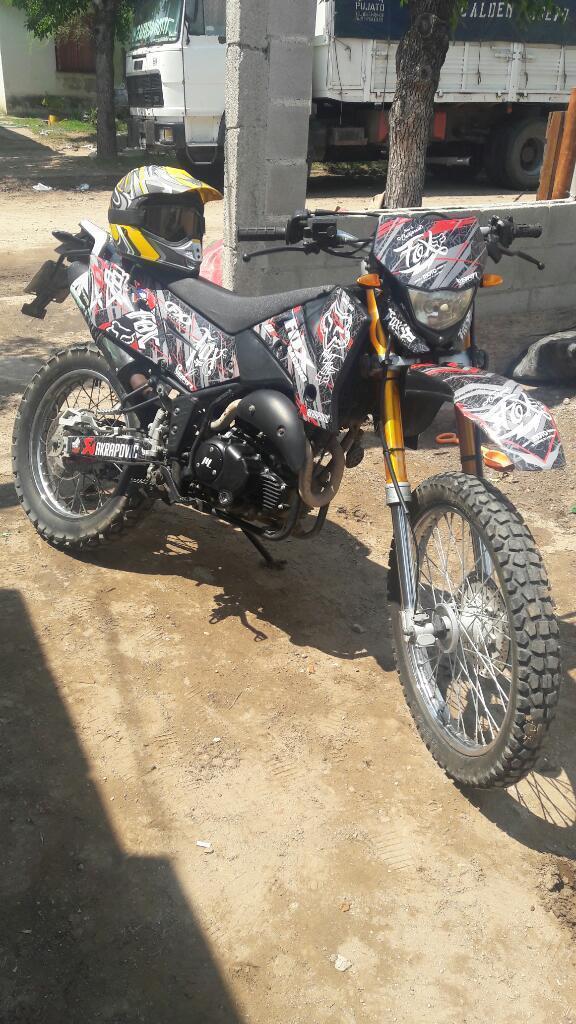 Moto Xmm250