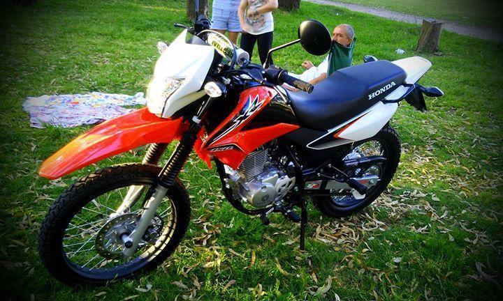Vendo Honda XR 150L 2015