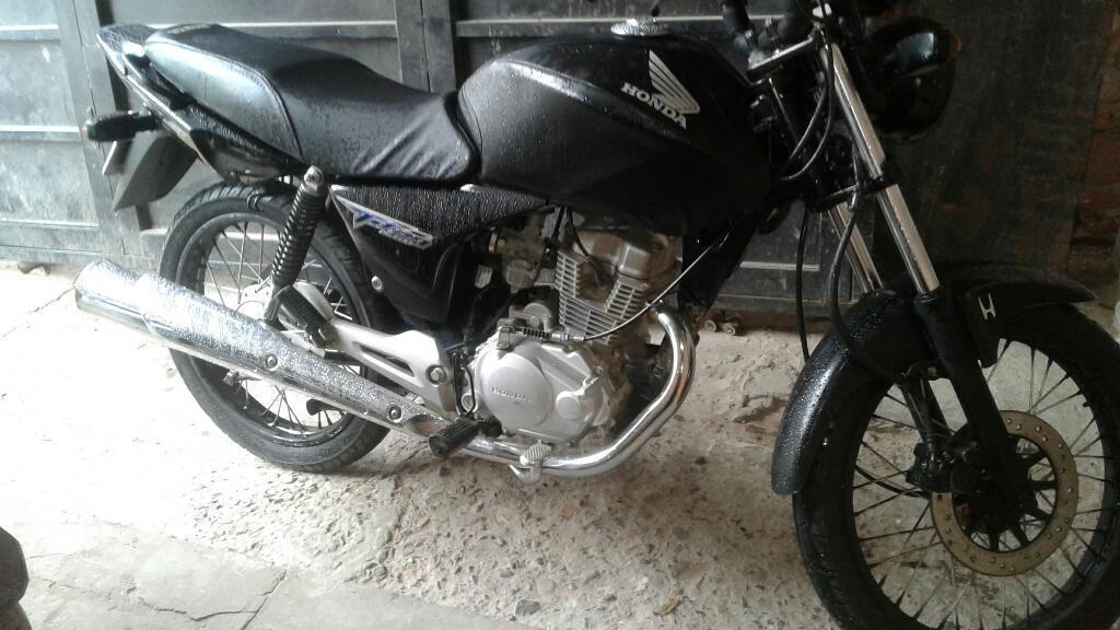 Vendo Hermosa Cg 150 Modelo 2011