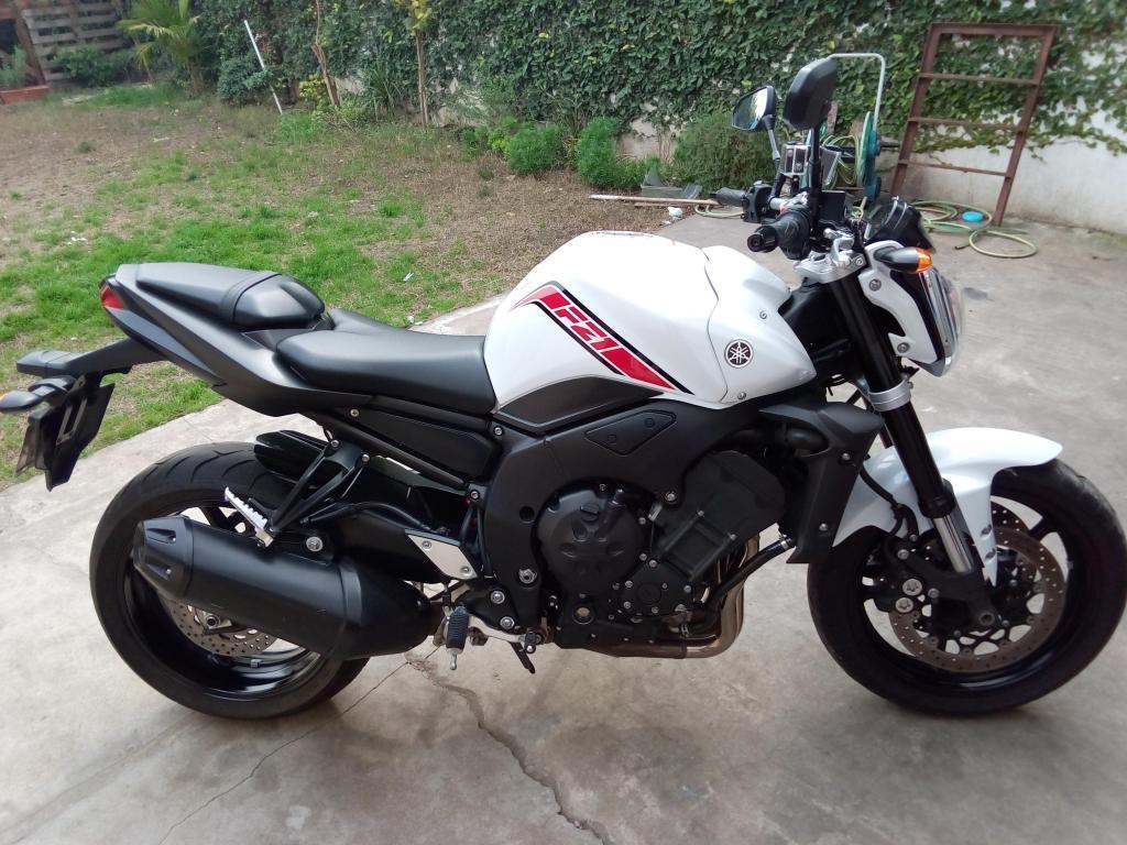 YAMAHA FZ1 2012 IMPECABLE TITULAR