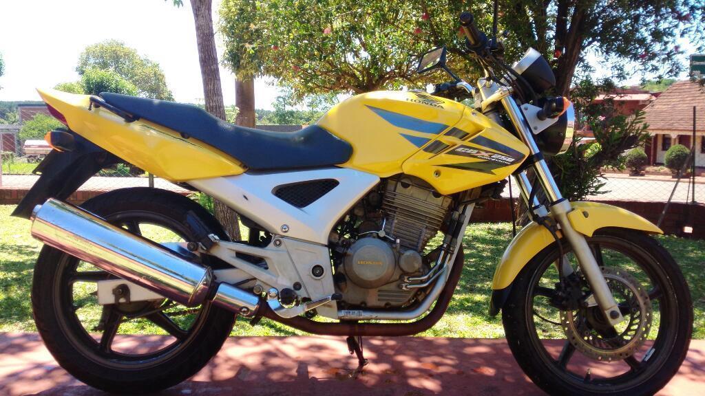 Vendo O Permuto Honda Twister 250cc 2008