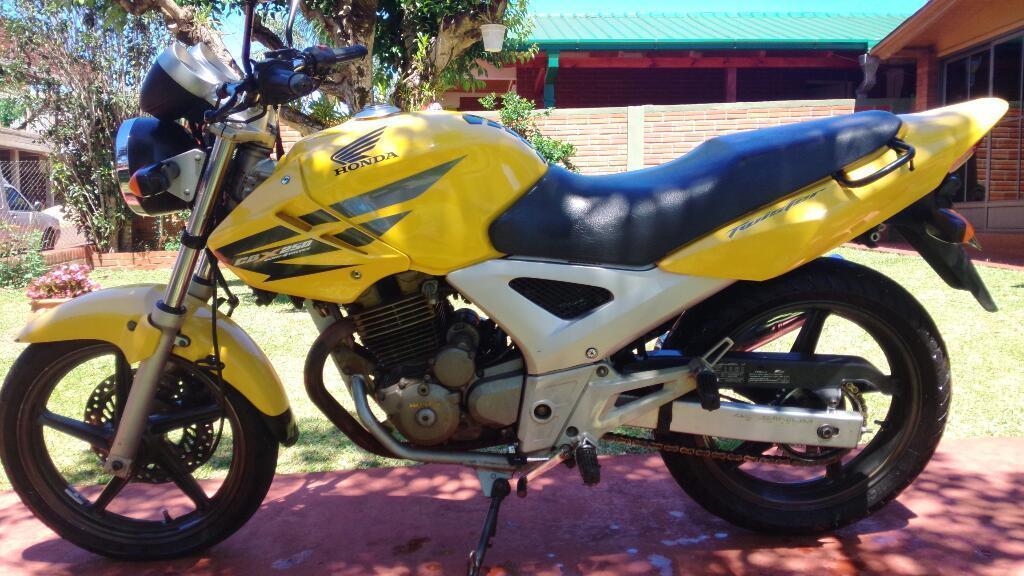 Vendo O Permuto Honda Twister 250cc 2008