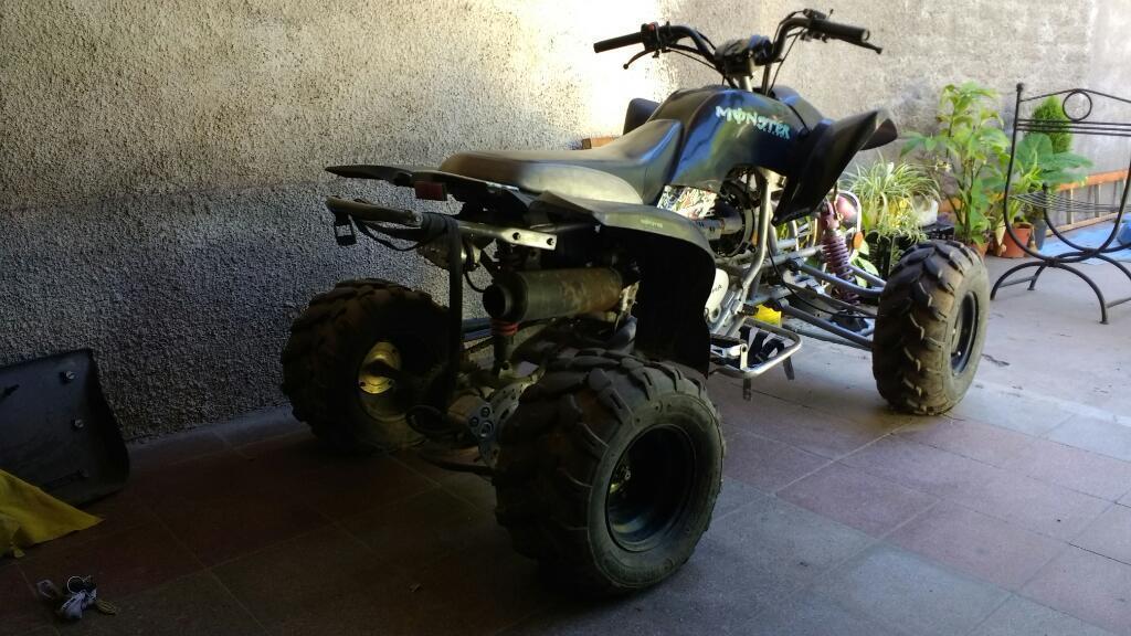 Vendo Cuatri Apia 250 2011'