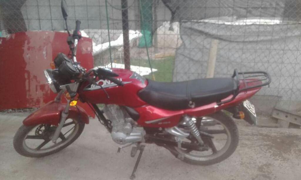 Vendo Moto Mondial 150