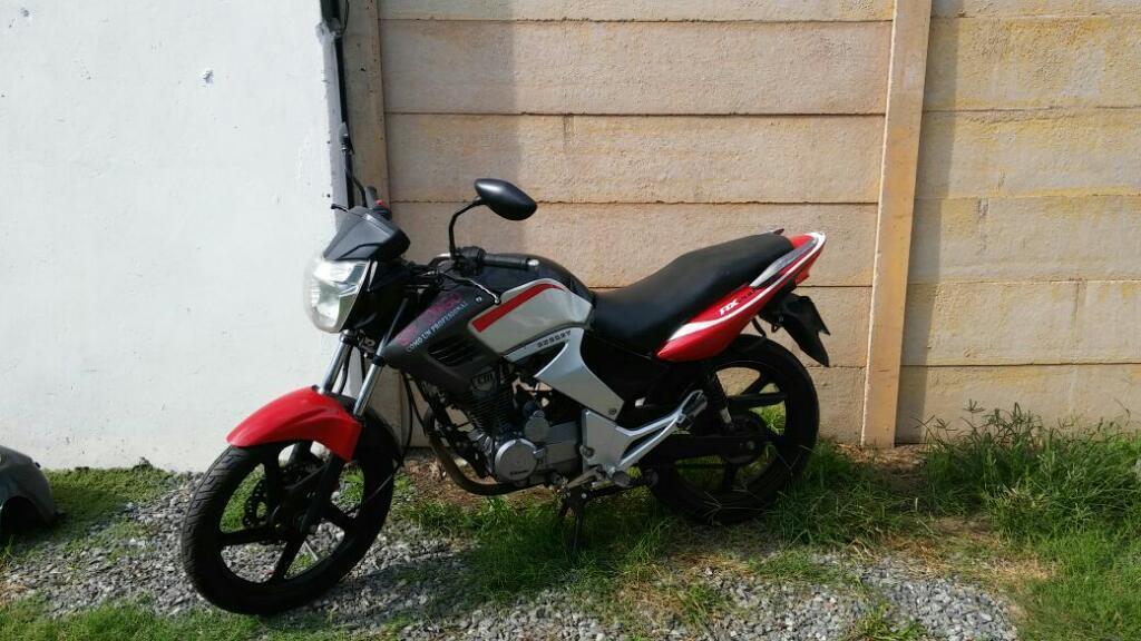 Vendo Zanella Rx 200