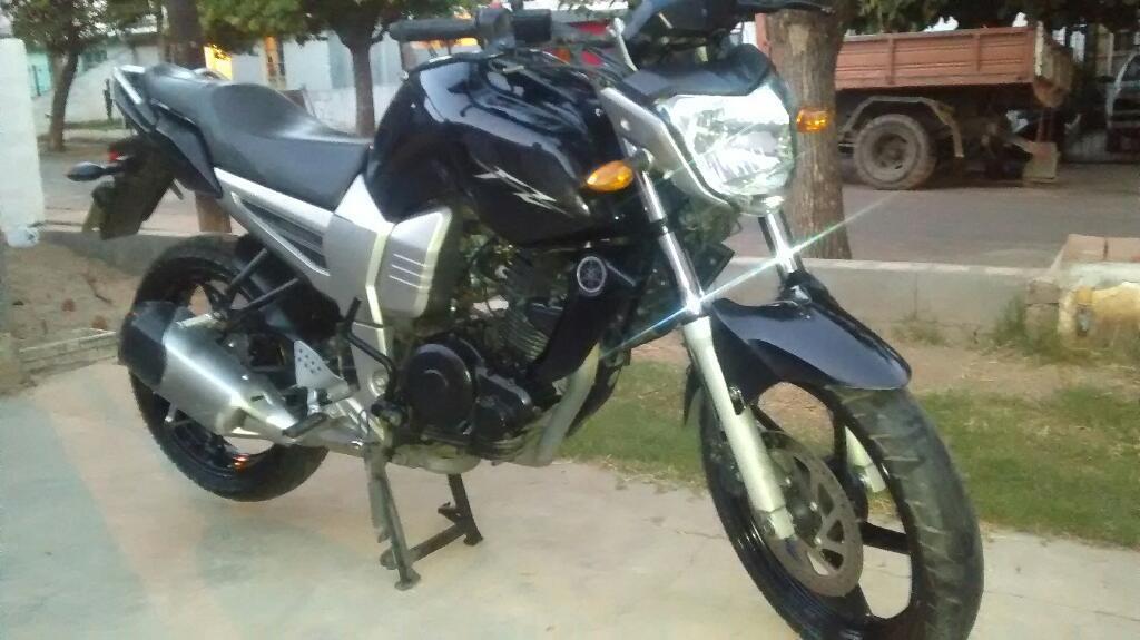 Vendo Fz Mod 2011 en Excelente Estado!