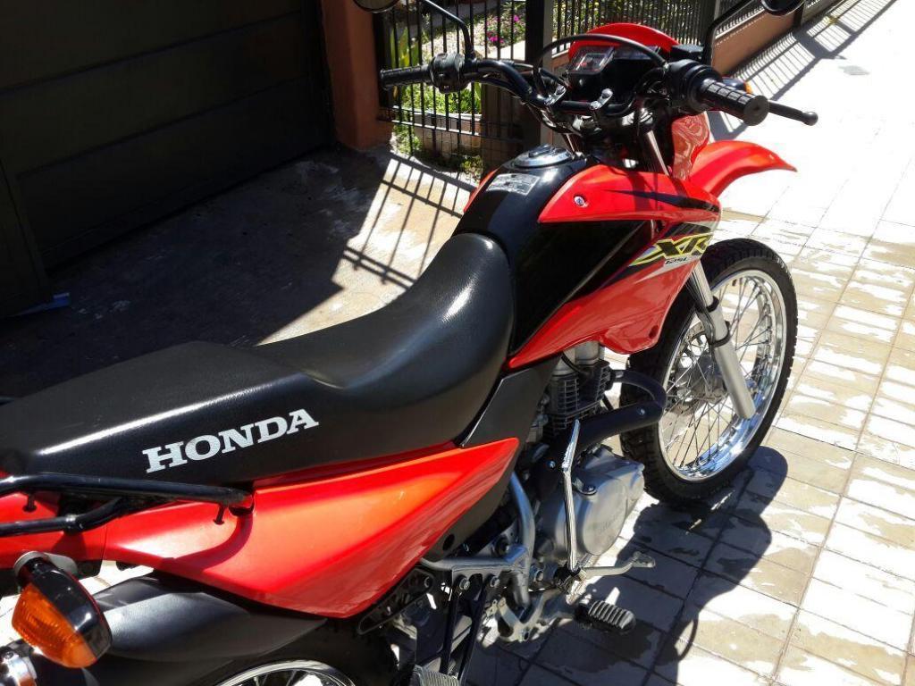 vendo Moto Honda Xrl 125