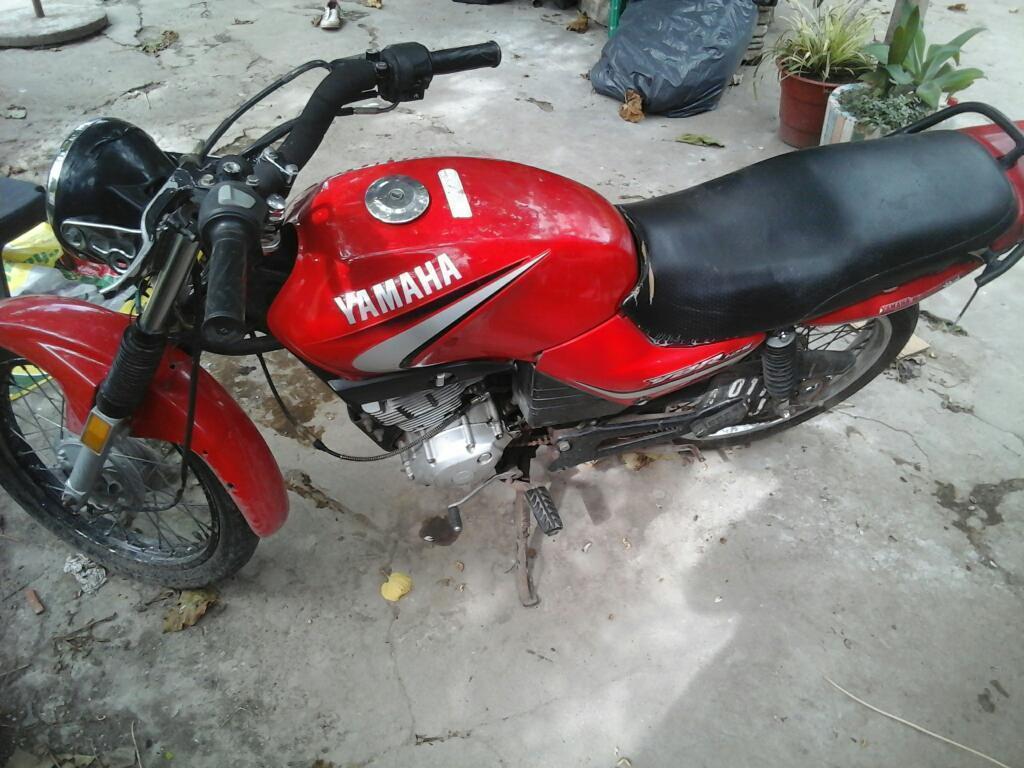 Vendo Yamaha Ybr Escucho Oferta