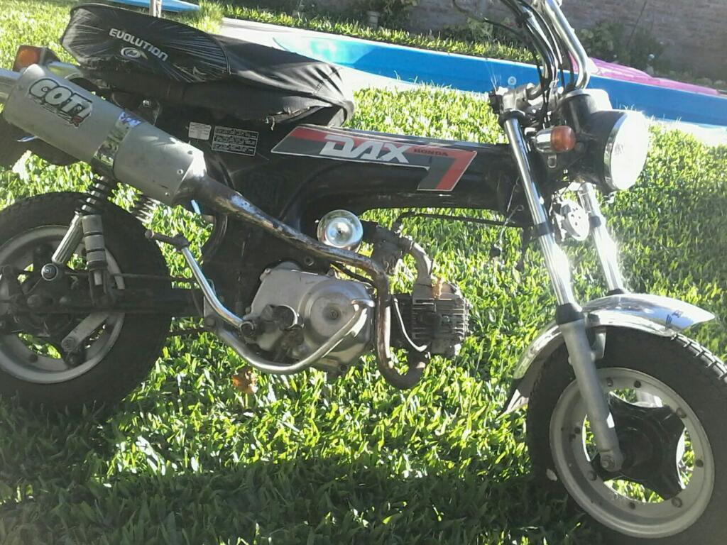Honda Dax 70