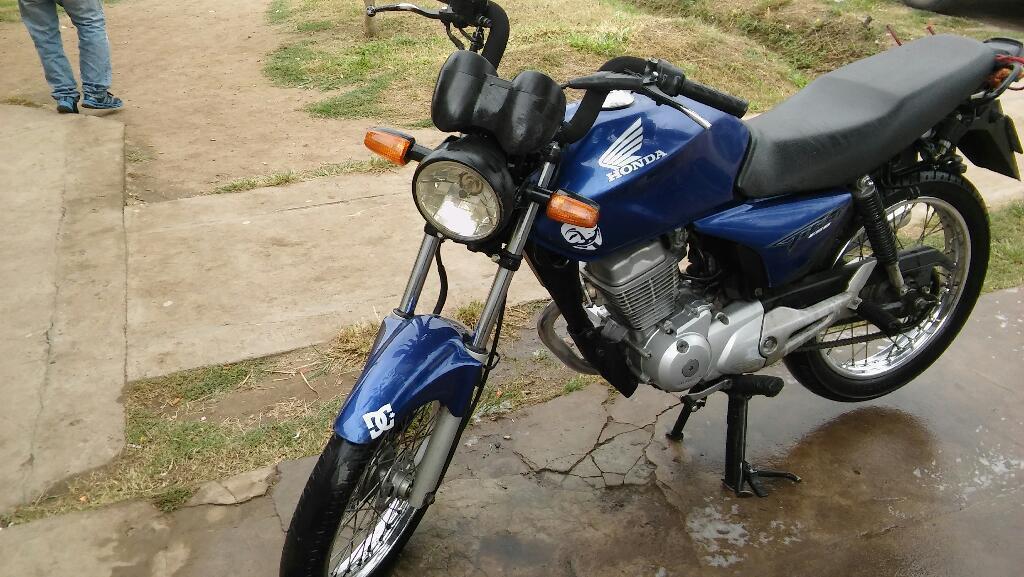 Vendo Honda Cg Titan Modelo 2005