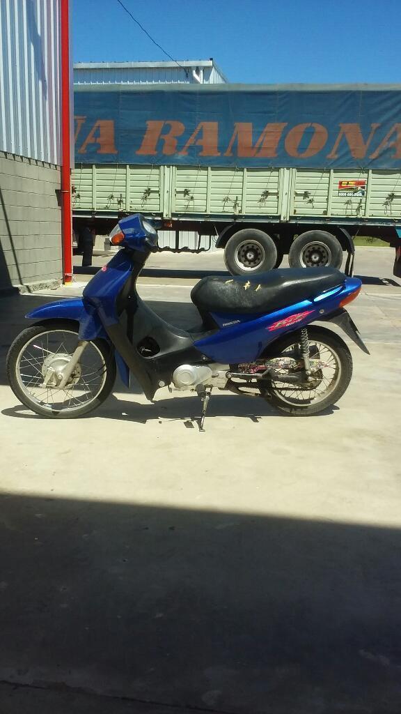 Honda Biz Modelo 2007 con 10000 Km Impec