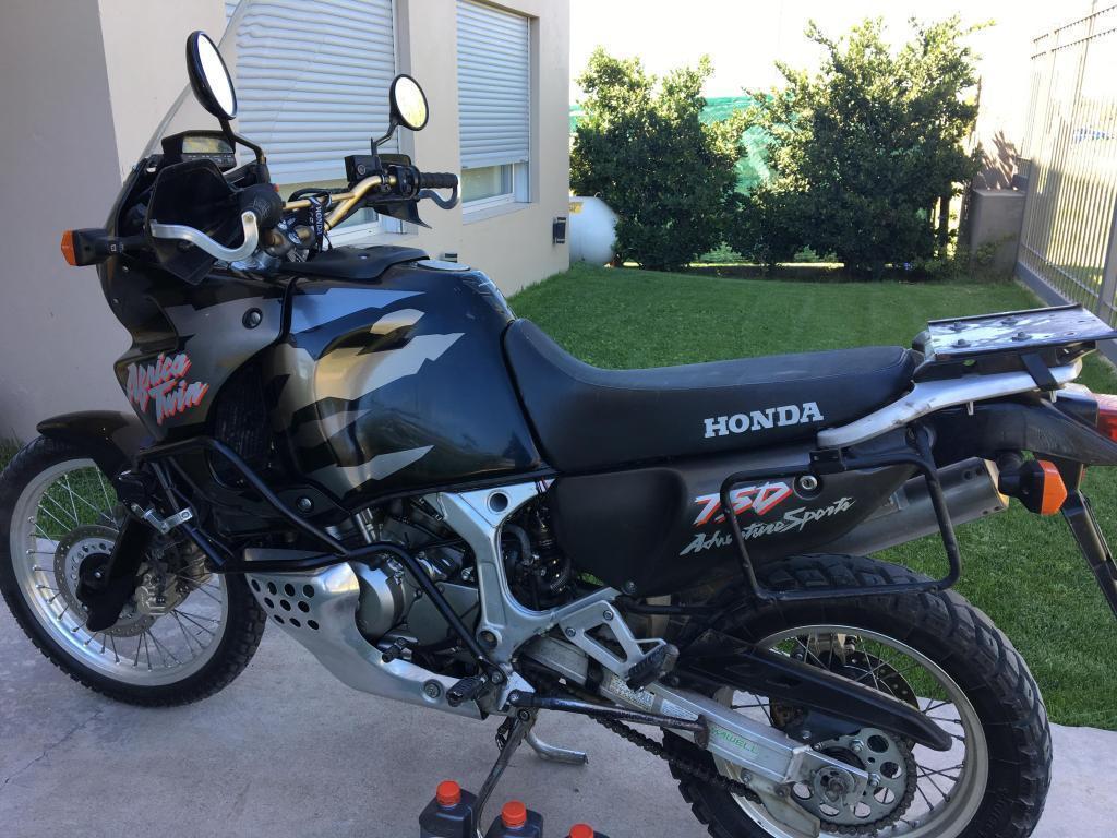 Africa Twin 1997 Impecable